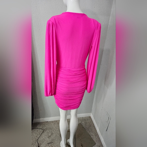 Dress - Picture 2 of 3